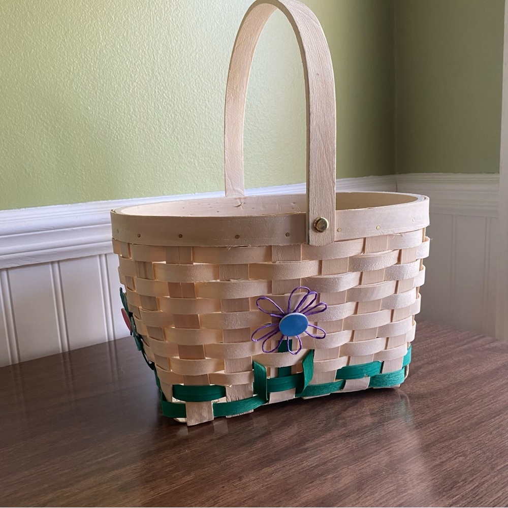Spring Flower Easter Jubilee Large Oval Wood Chip Woven Basket